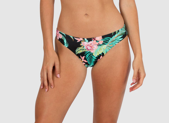 Bermuda Regular Pant - Black