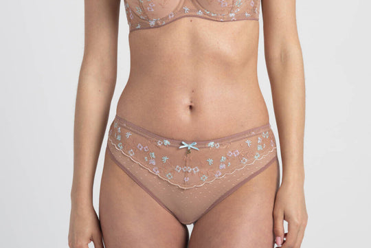 Margaret Thong - Cappucino