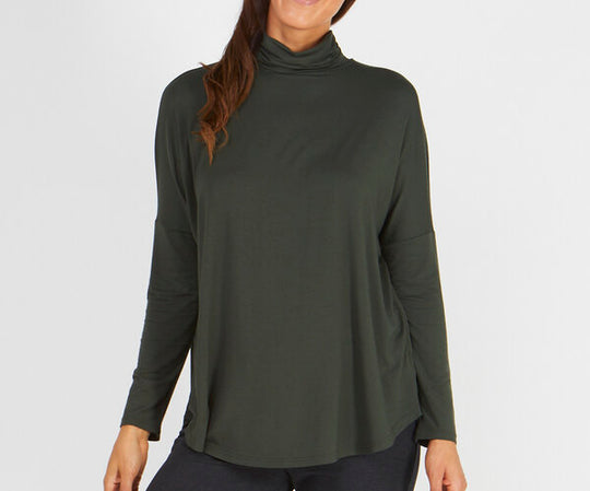 Swing Turtle Neck - Khaki